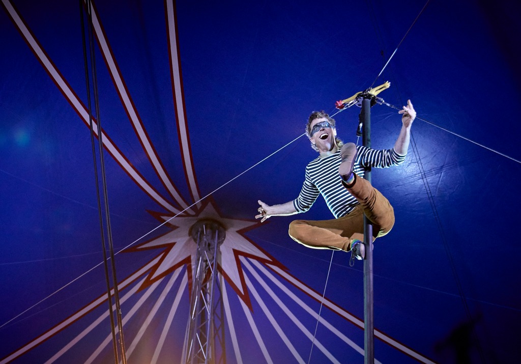 Animal-free circus offers an ‘acrobatic thrill ride’ – Times-Standard